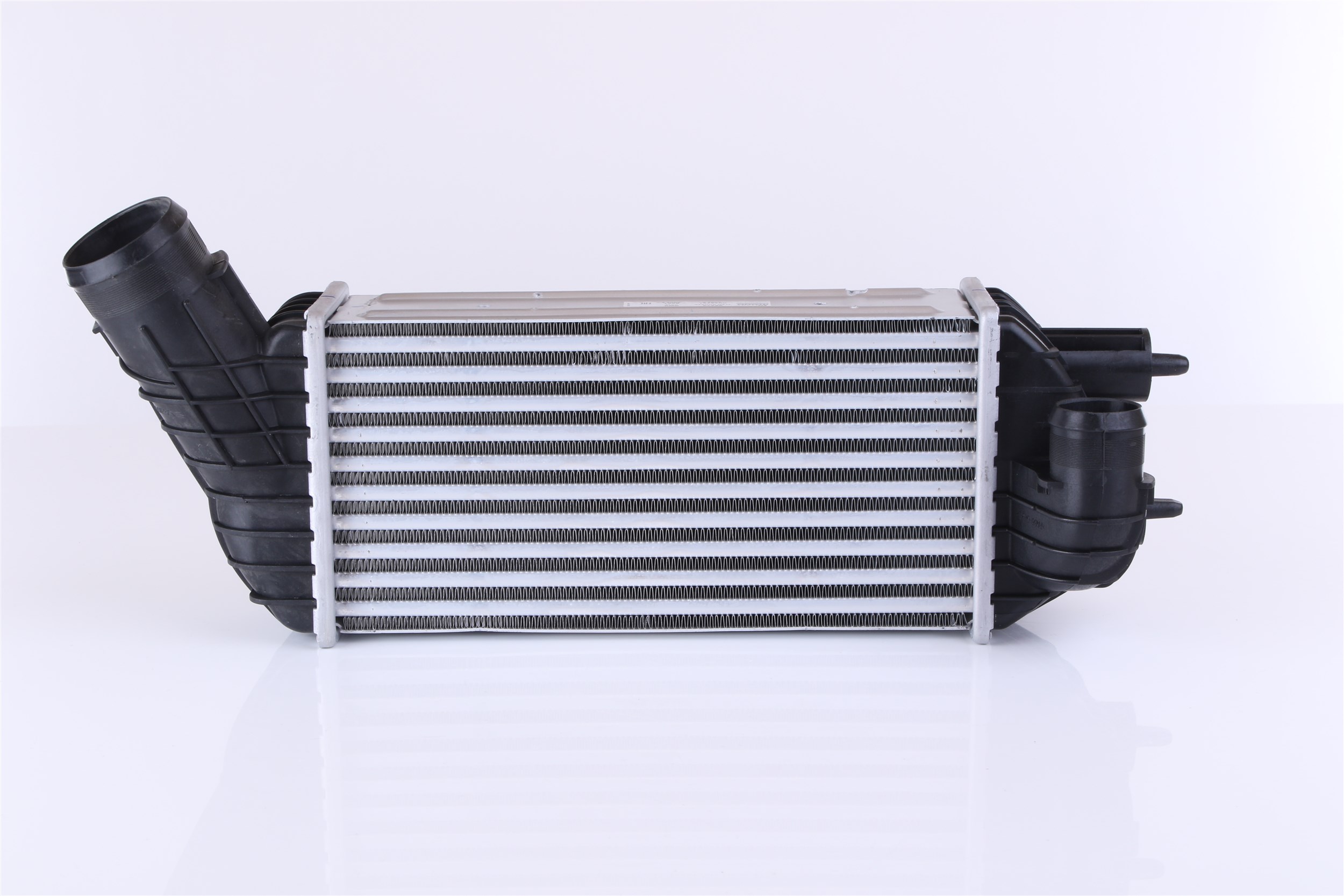 NISSENS 96573 Intercooler without quick coupling, Left connector, angled