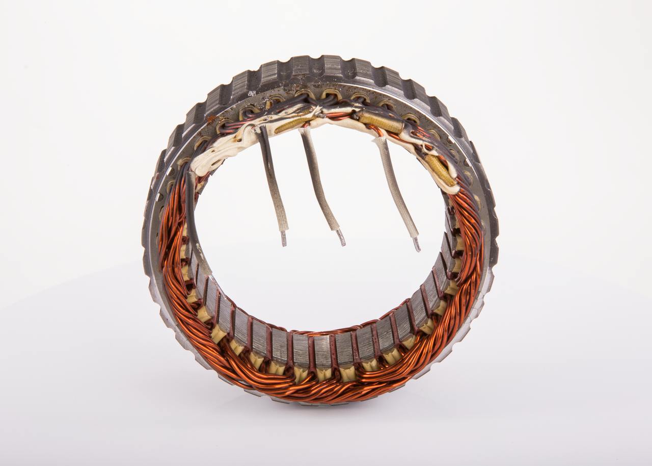 6 033 GD3 093 BOSCH Stator, alternator 6 033 GD3 093 cumpără costuri reduse