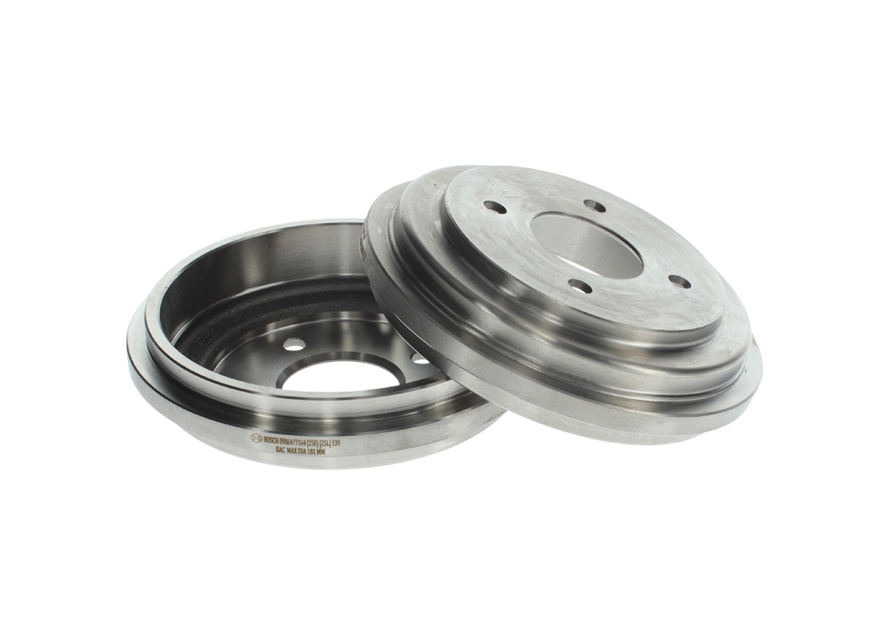 DB235 BOSCH 0986477164 Tambour de frein NISSAN MICRA 2 (K11) 1.4 i 16V 82 CV Essence 2001 prix