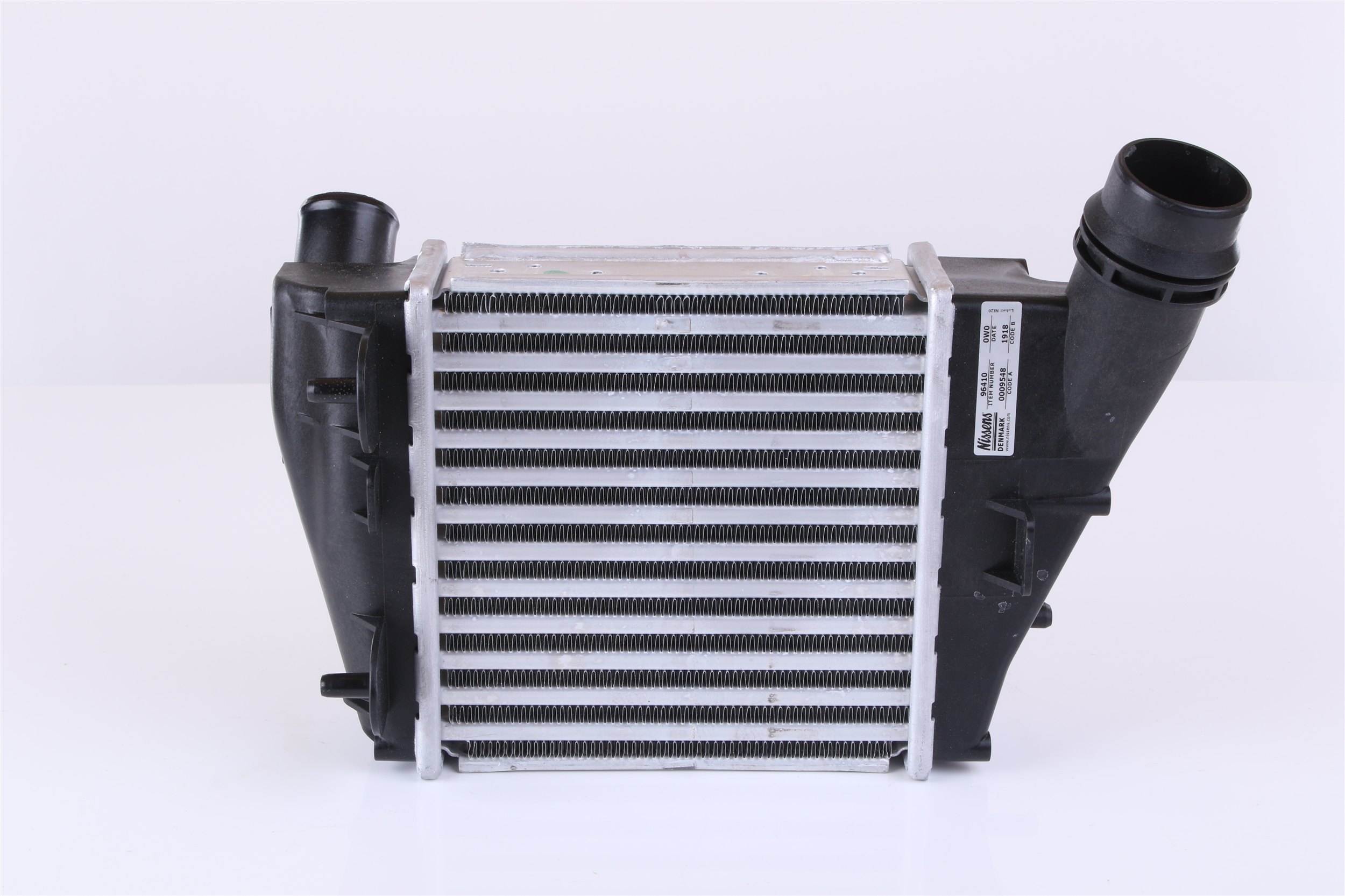 NISSENS 96410 Ιντερκούλερ φθηνά στον ηλεκτρονικό κατάστημα