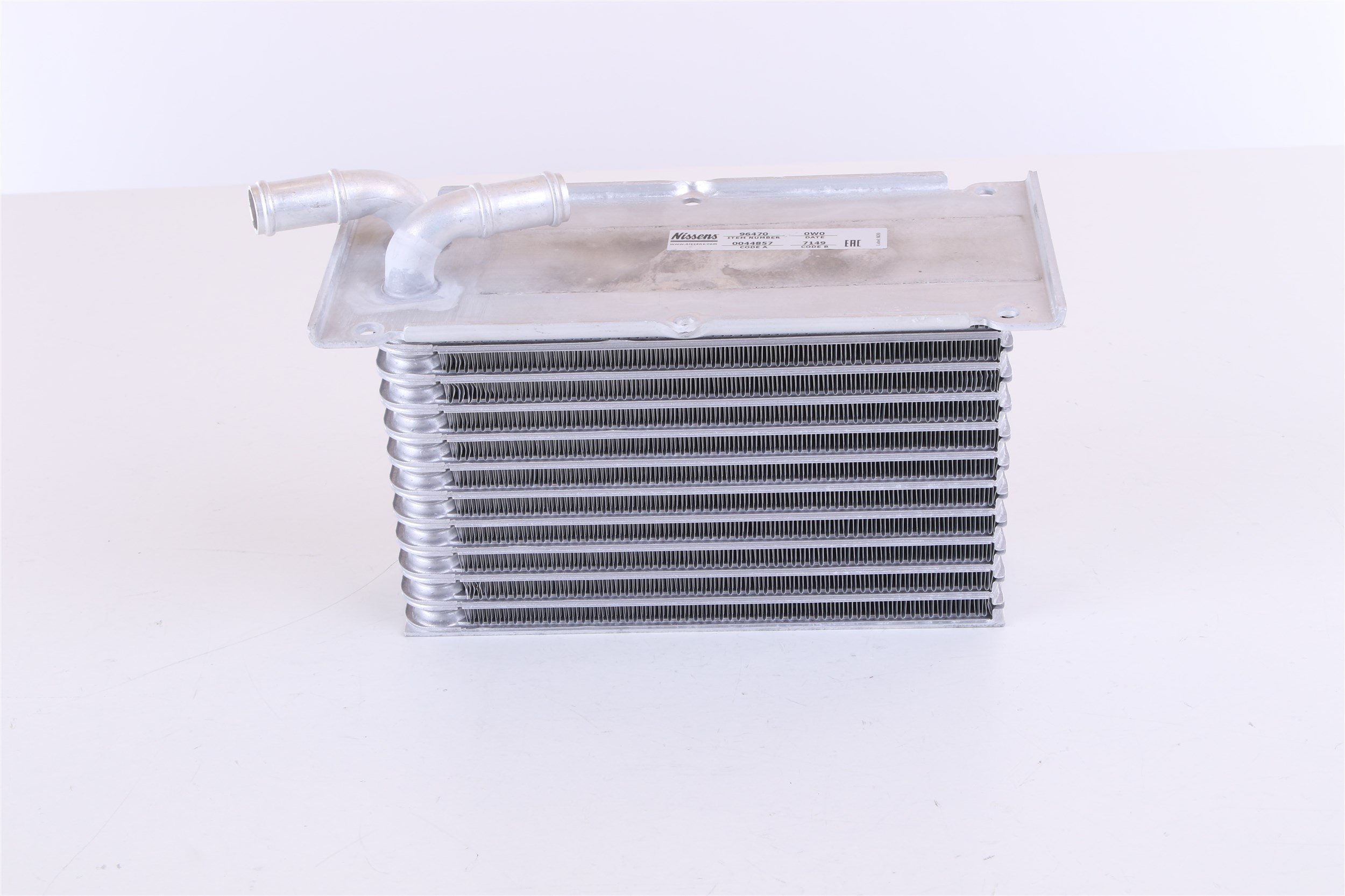 NISSENS 96470 Intercooler without quick coupling, without gaskets/seals, Left connector, angled, Right connector, angled