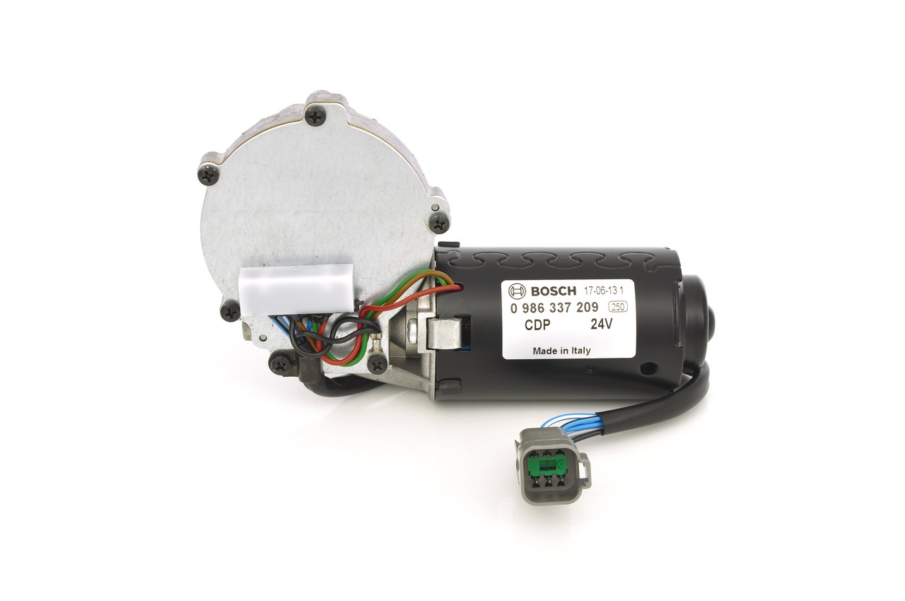 BOSCH 0 986 337 209 Wiper motor IVECO experience and price