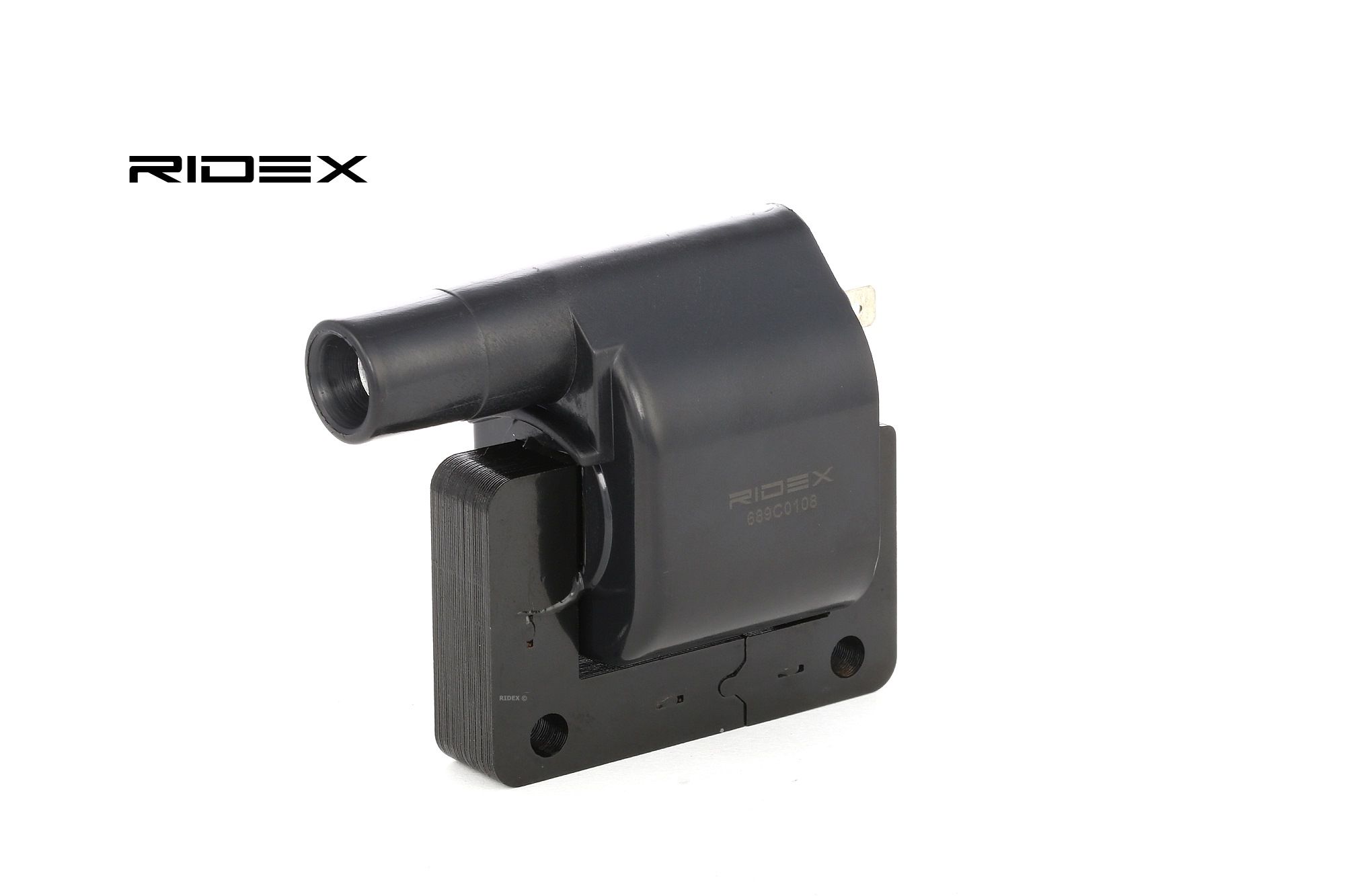RIDEX 689C0108 Ignition coil 12V, without bracket, Number of connectors: 2, Connector Type DIN, for vehicles with distributor