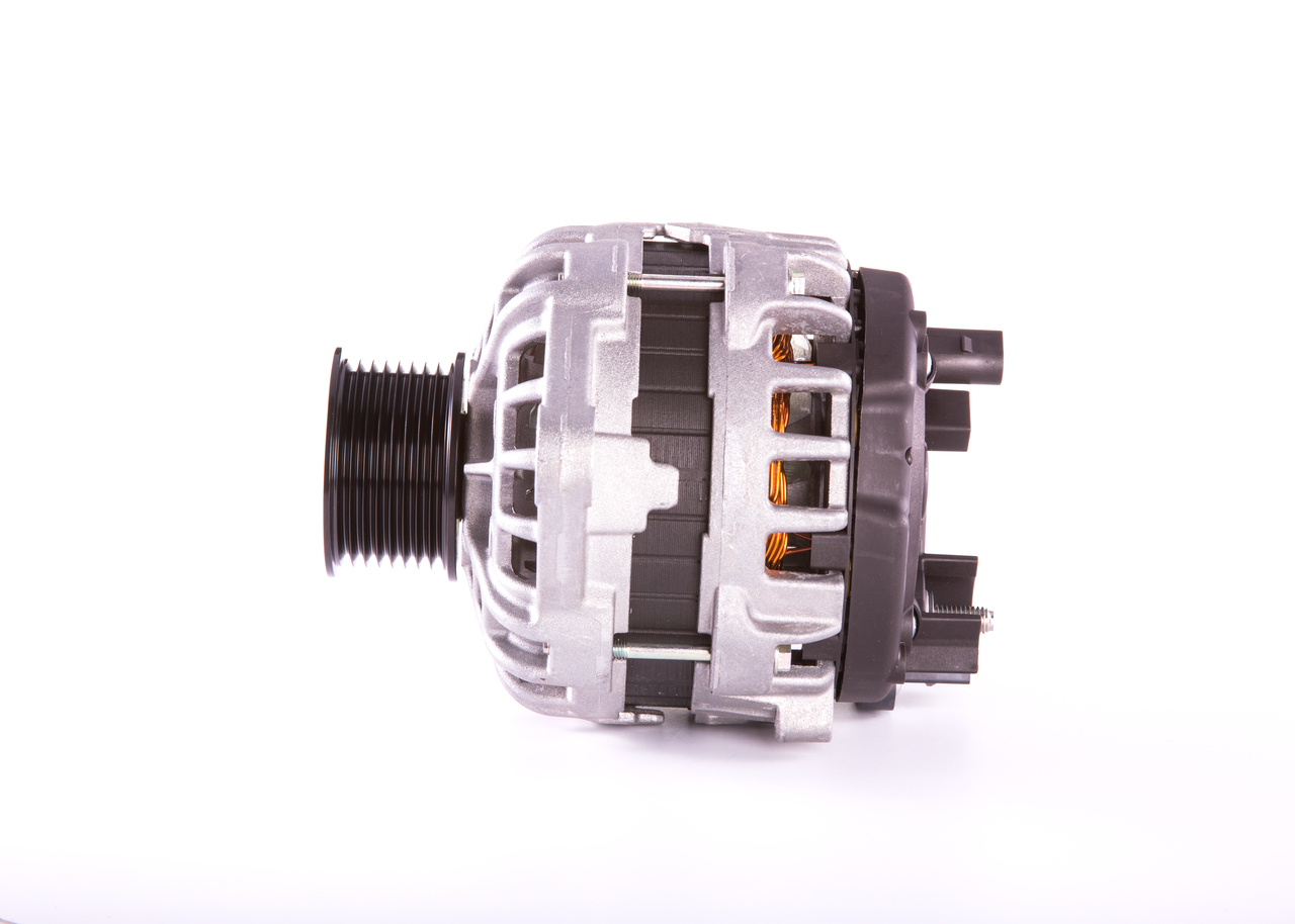 C 3-90 14V F000BL0475 Generátor BOSCH 2S0903015