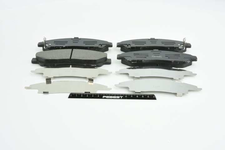 FEBEST 0301-YD2F Plaquettes de frein Essieu avant