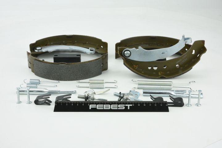 0402-Z39AR Piduriklotside komplekt FEBEST A454 420 02 02 MITSUBISHI