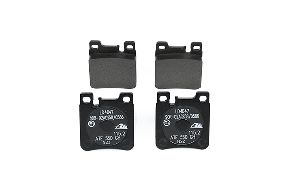 LD4047 ATE Ceramic 13.0470-4047.2 Pastilhas de travão