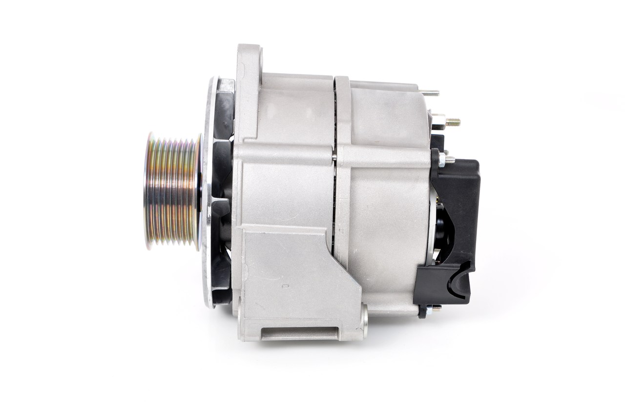 BOSCH 6 033 GB3 086 Alternator cheap in online store
